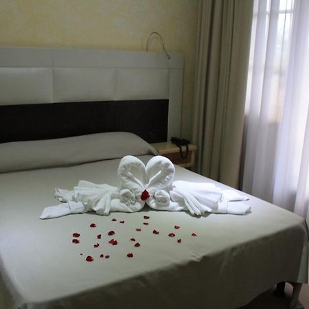 Joppolo Arenas Hotel מראה חיצוני תמונה