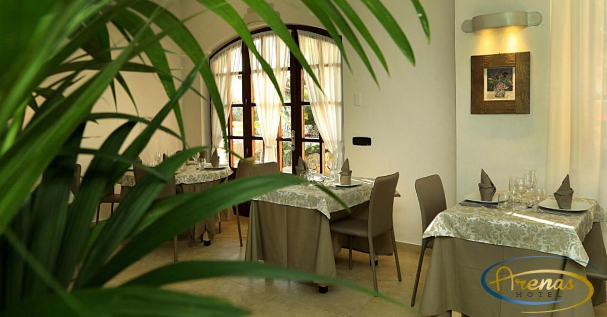 Joppolo Arenas Hotel מראה חיצוני תמונה