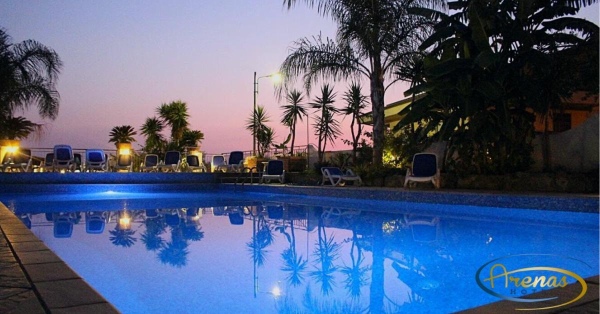 Joppolo Arenas Hotel מראה חיצוני תמונה