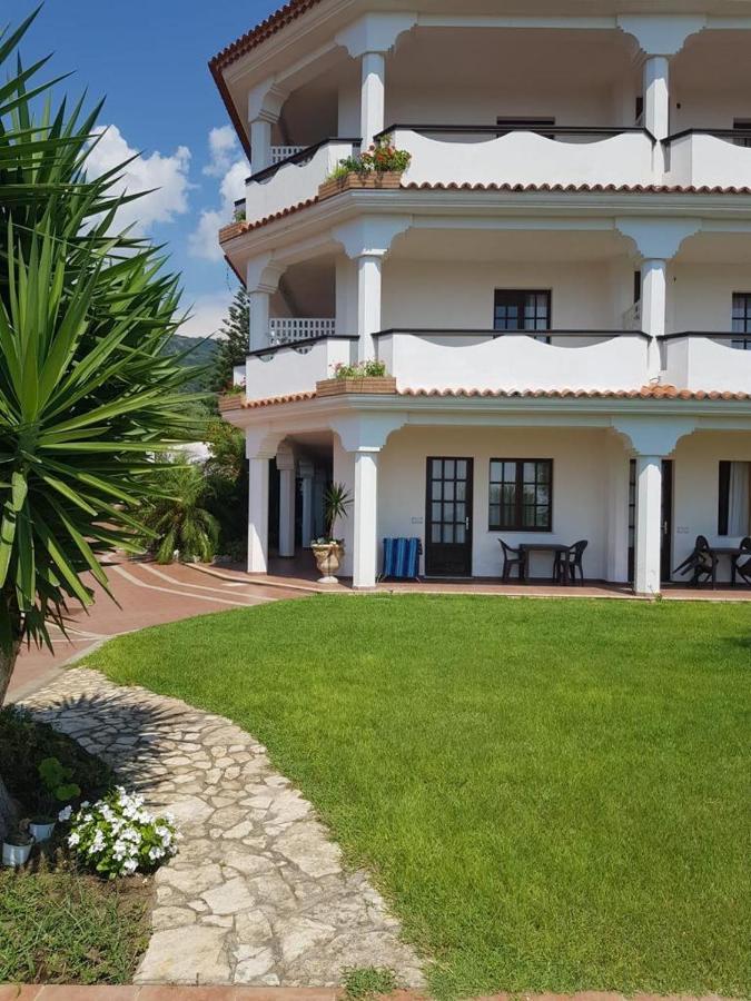Joppolo Arenas Hotel מראה חיצוני תמונה