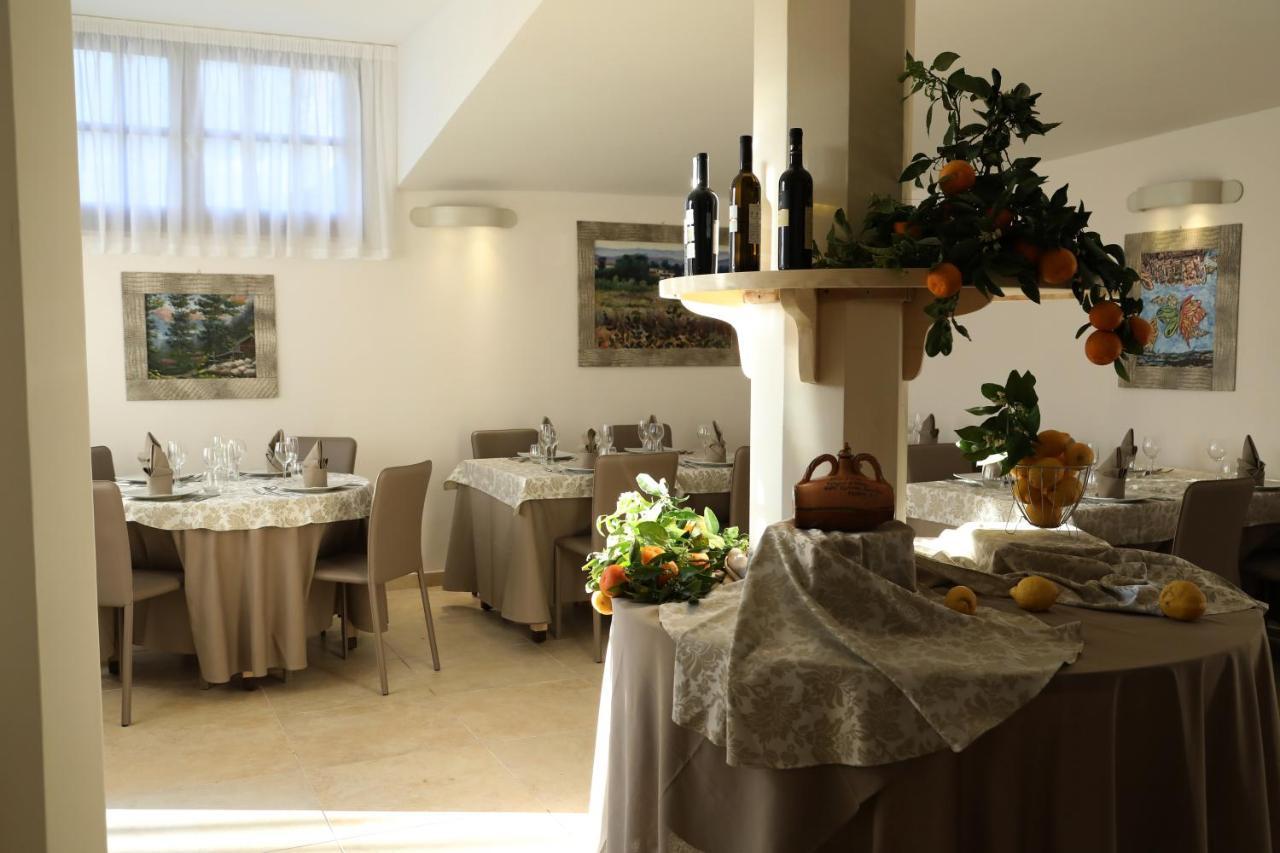 Joppolo Arenas Hotel מראה חיצוני תמונה
