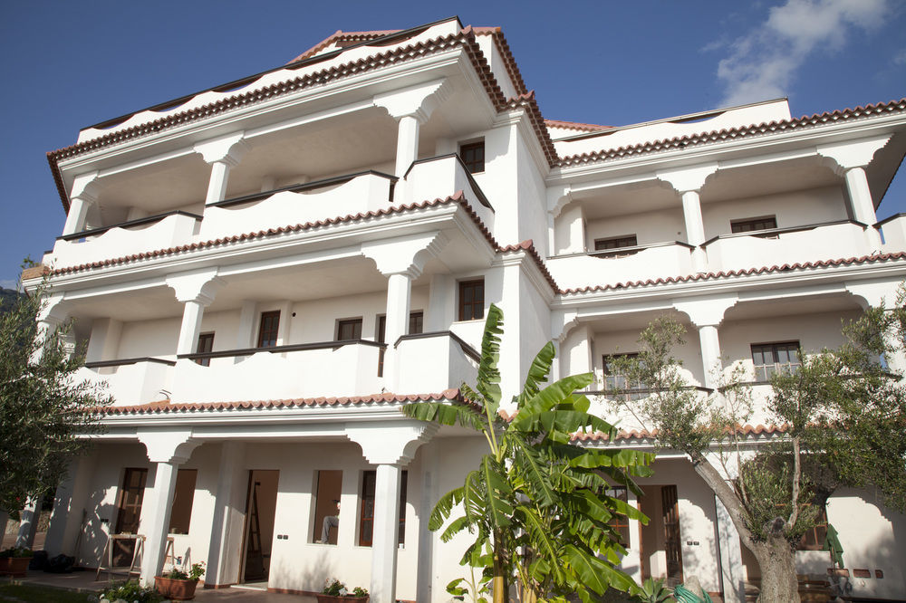 Joppolo Arenas Hotel מראה חיצוני תמונה