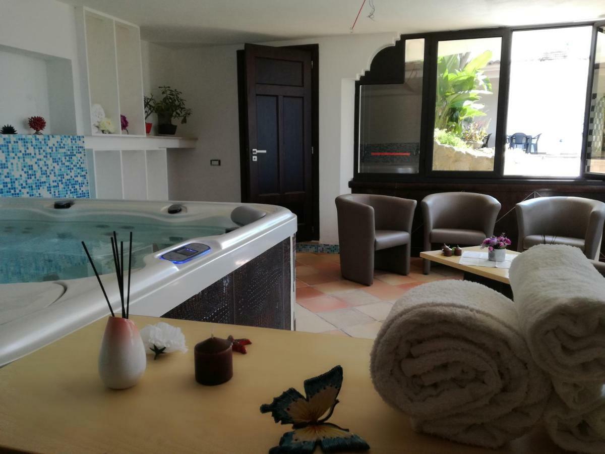 Joppolo Arenas Hotel מראה חיצוני תמונה