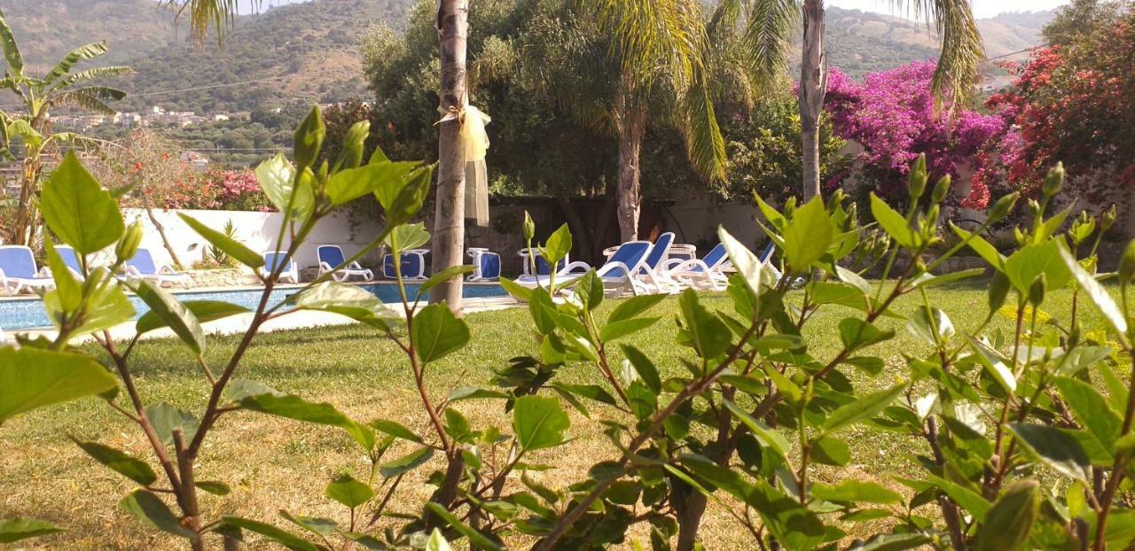 Joppolo Arenas Hotel מראה חיצוני תמונה